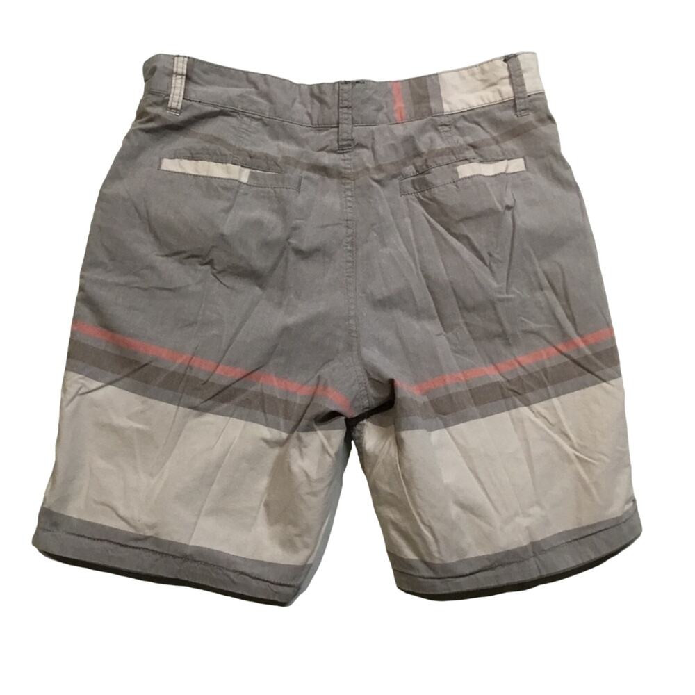 Reversible Short - Picture 4 of 4